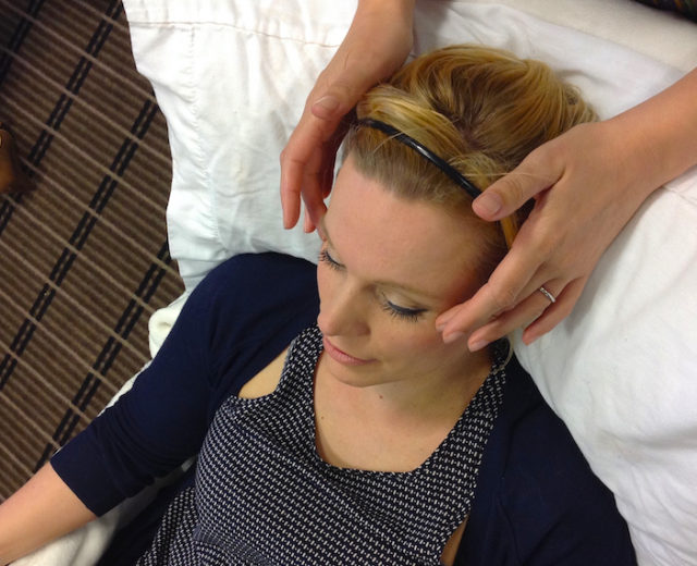 three_shires_reflexology_facial_reflexology-640x520