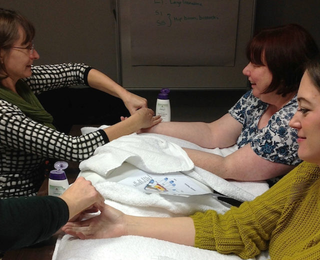 three_shires_reflexology_group_work-640x520