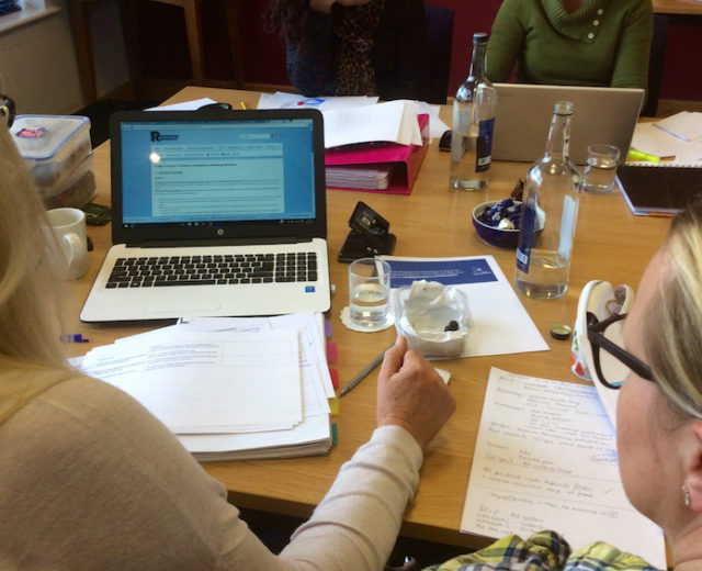 three_shires_reflexology_research_and_discussion-640x520